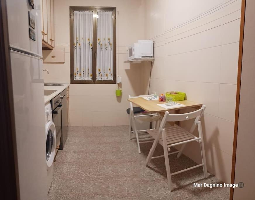 Apartamento Turistico Zaragoza Kültér fotó