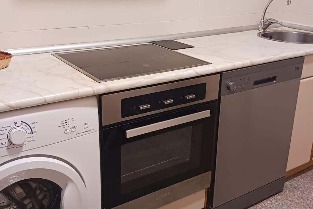 Apartamento Turistico Zaragoza Kültér fotó