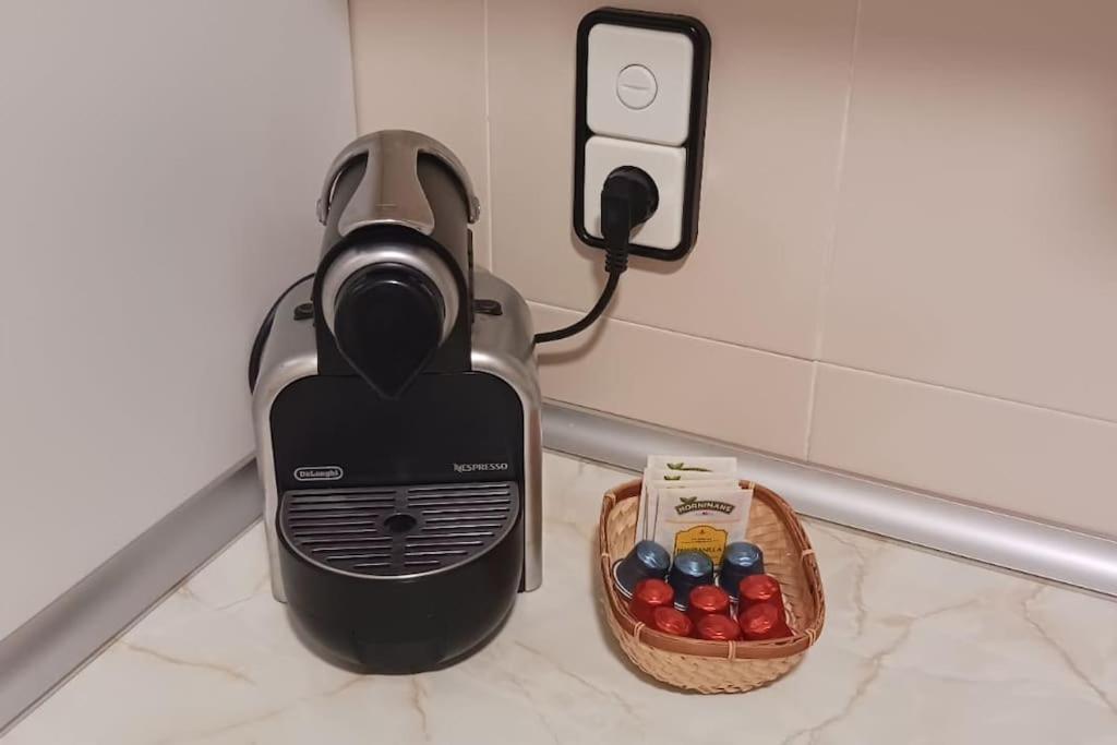 Apartamento Turistico Zaragoza Kültér fotó