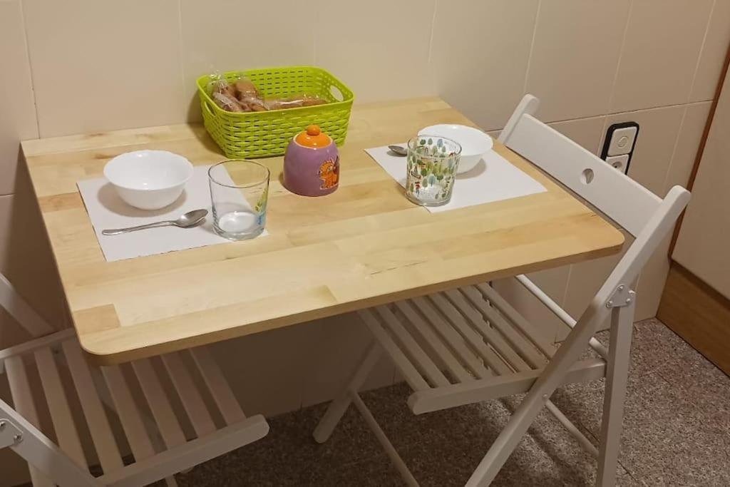 Apartamento Turistico Zaragoza Kültér fotó